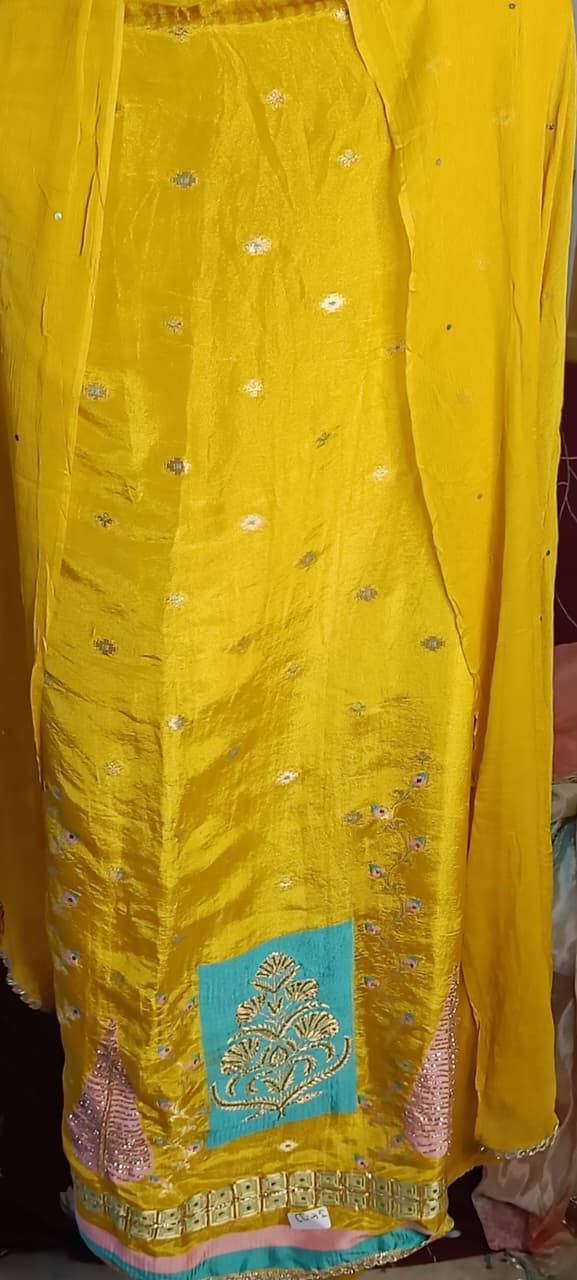 Silk Suit product